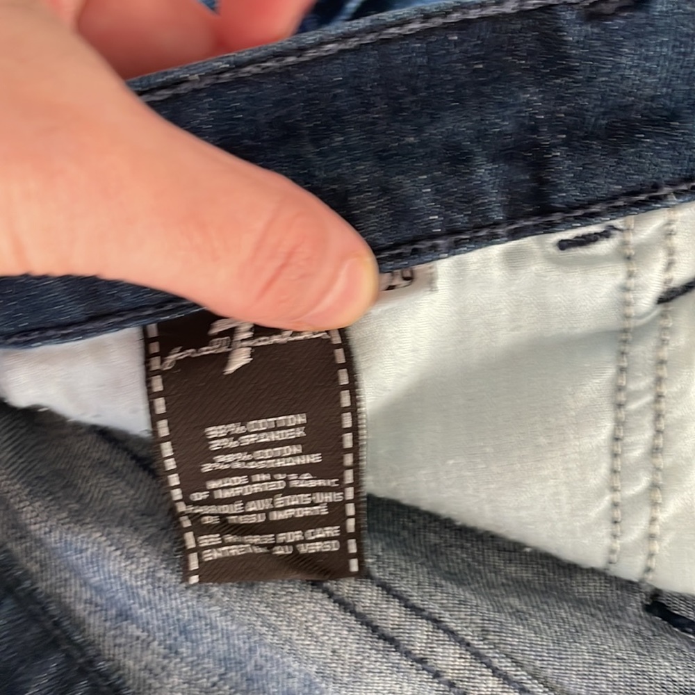 7 For All Mankind Mid Rise Cut Offs - Picture 4 of 4
